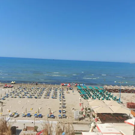 Bral 9 * Durres